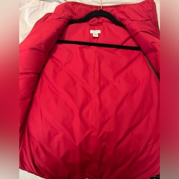 J. Crew NWOT Red Down Puffer Vest with Gold Accent Zippers and Pockets - Picture 7 of 8